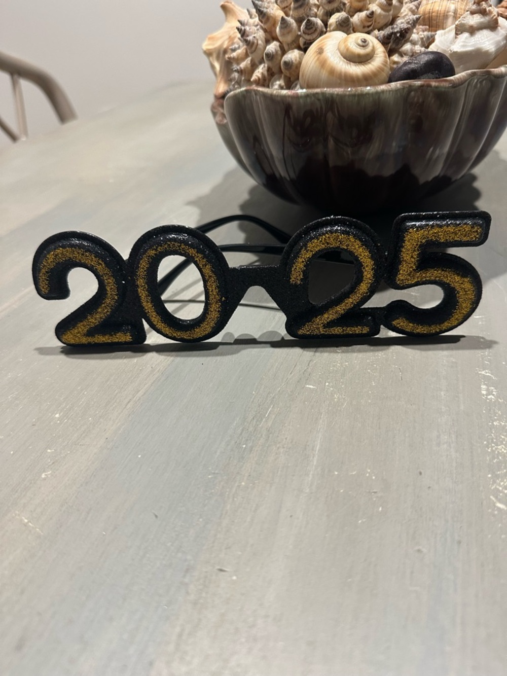 2025 Celebration Party Glasses - Black and Gold